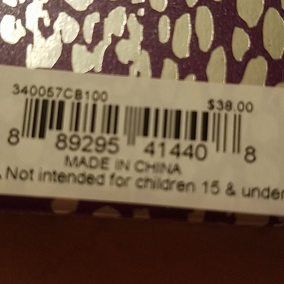 Betsey Johnson ghost girl earrings new in box with - Picture 3 of 4